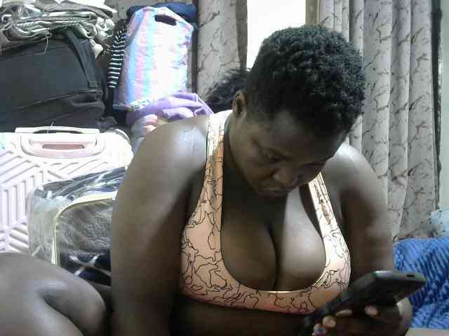 Ebony-Mistress webcam