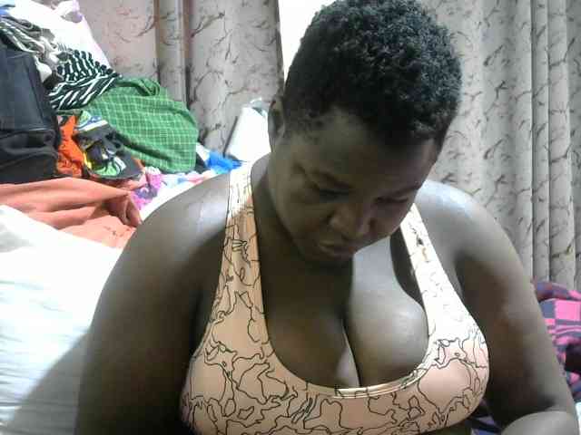 Ebony-Mistress webcam