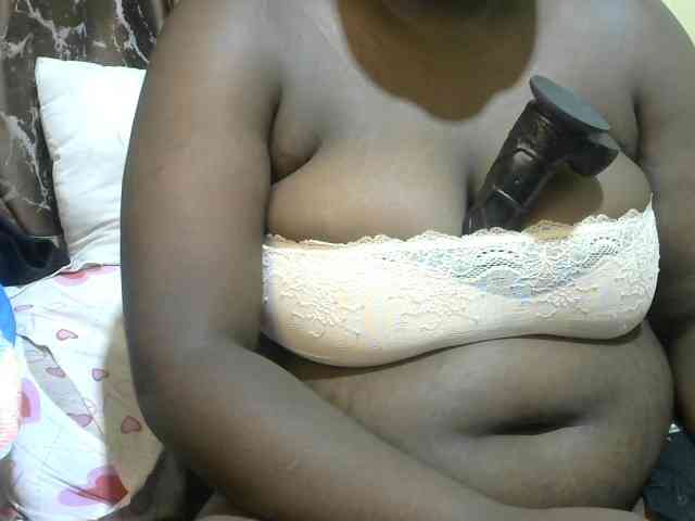 Ebony-Mistress webcam