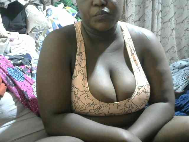Ebony-Mistress webcam