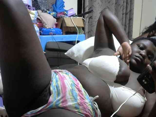 Ebony-Mistress webcam