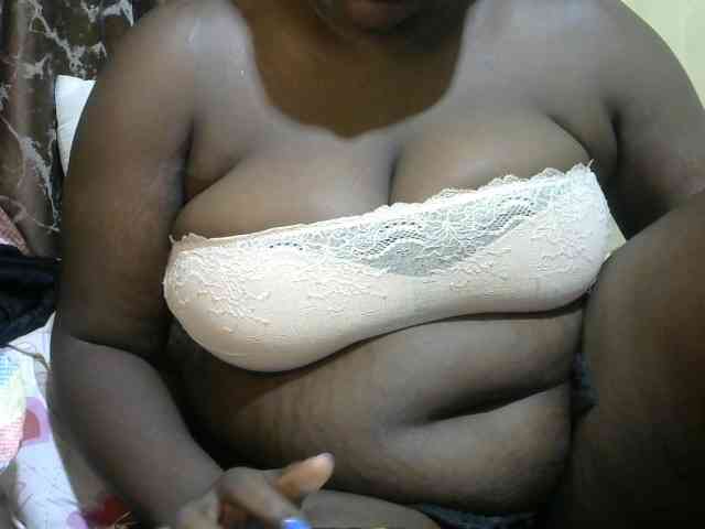 Ebony-Mistress webcam