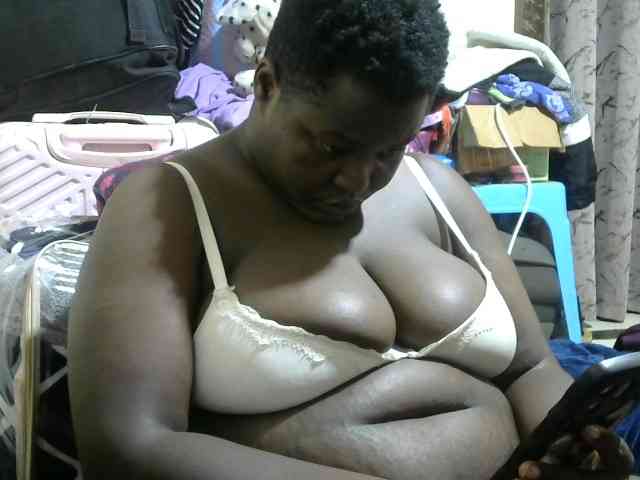 Ebony-Mistress webcam