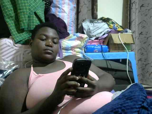 Ebony-Mistress webcam