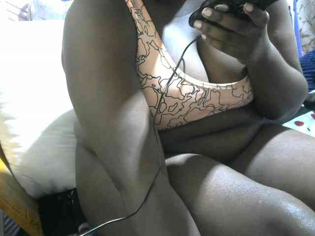 Ebony-Mistress webcam
