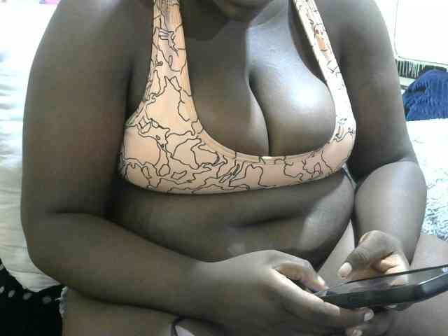 Ebony-Mistress webcam