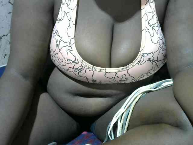 Ebony-Mistress webcam