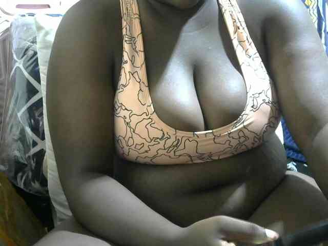 Ebony-Mistress webcam