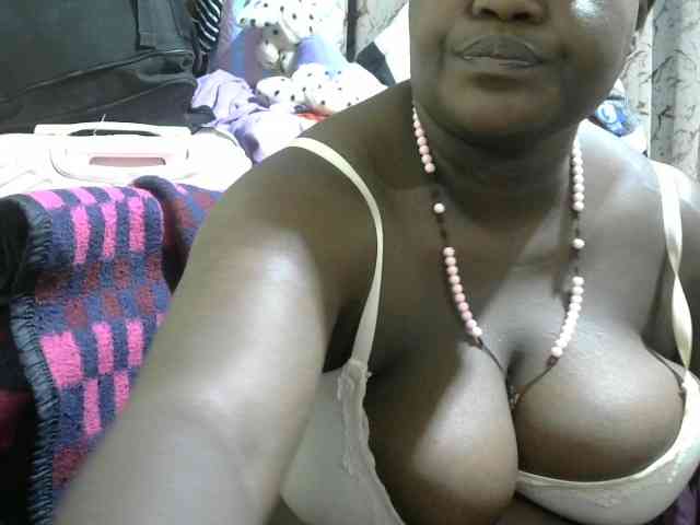 Ebony-Mistress webcam