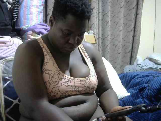 Ebony-Mistress webcam