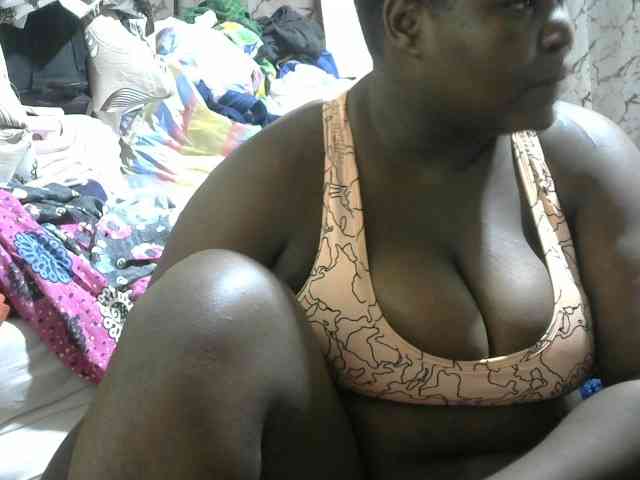 Ebony-Mistress webcam