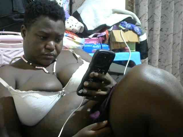 Ebony-Mistress webcam