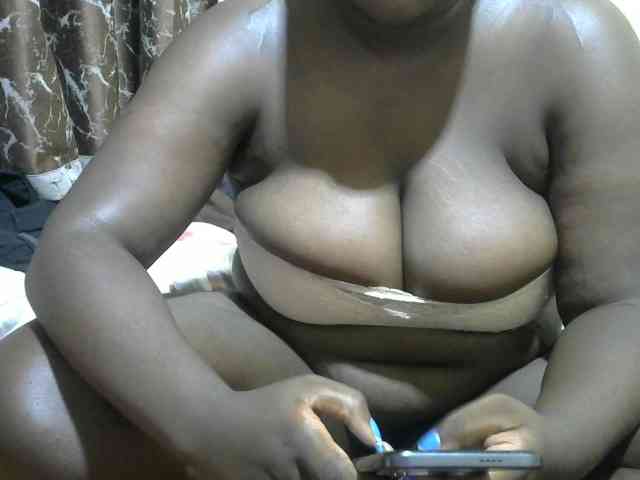 Ebony-Mistress webcam