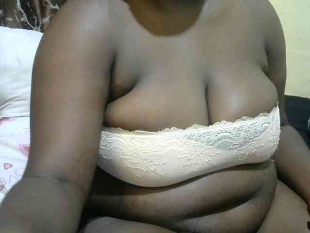 Ebony-Mistress webcam