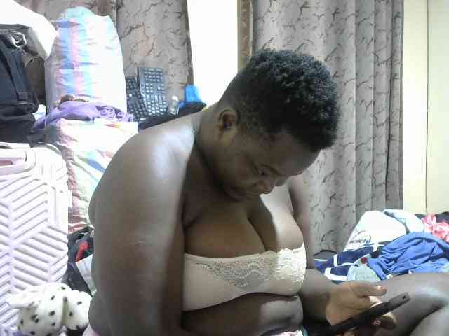 Ebony-Mistress webcam