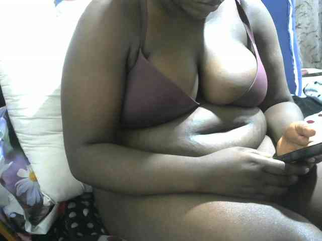 Ebony-Mistress webcam