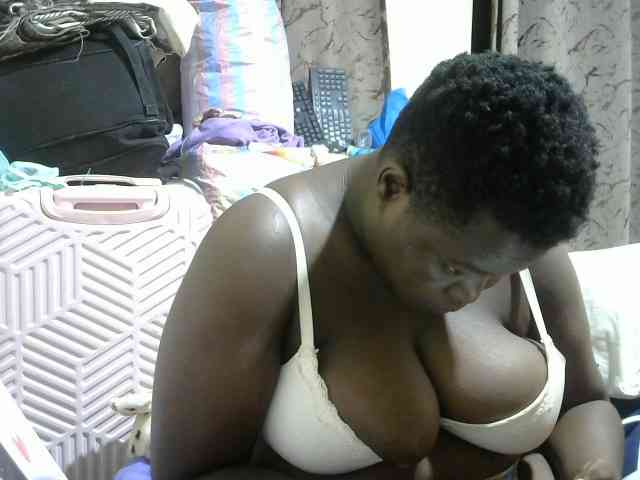 Ebony-Mistress webcam