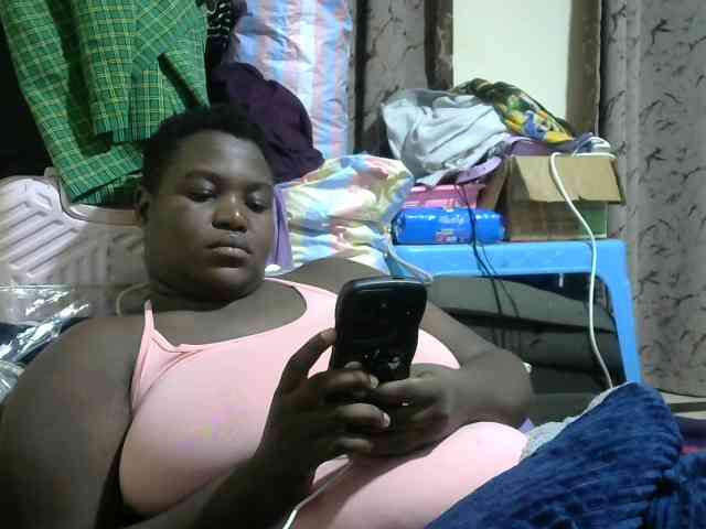 Ebony-Mistress webcam