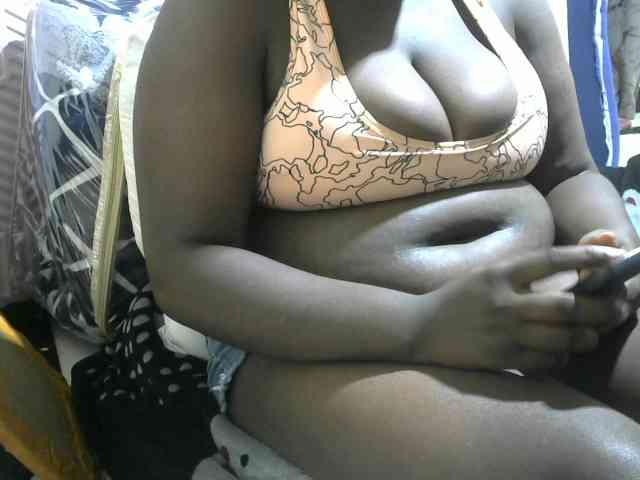 Ebony-Mistress webcam