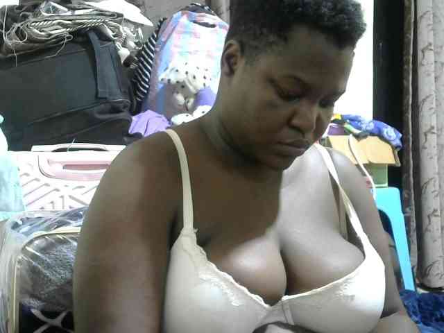 Ebony-Mistress webcam