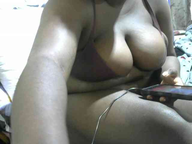 Ebony-Mistress webcam