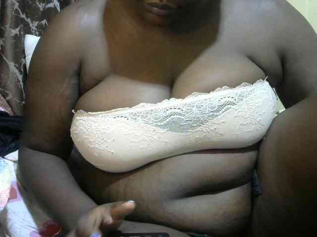 Ebony-Mistress webcam