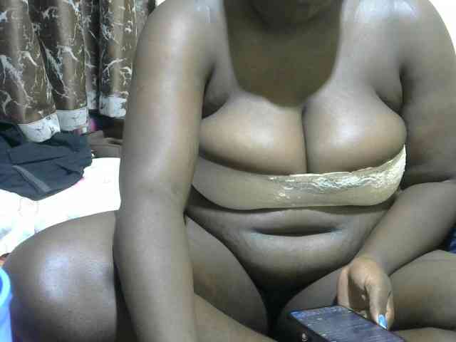 Ebony-Mistress webcam