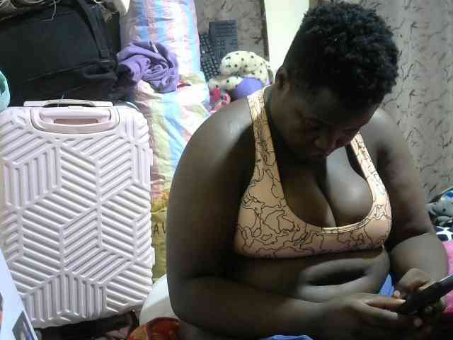 Ebony-Mistress webcam
