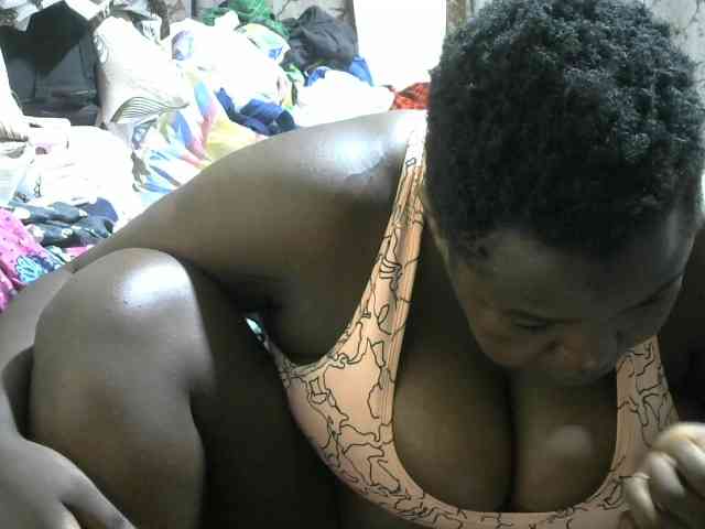 Ebony-Mistress webcam