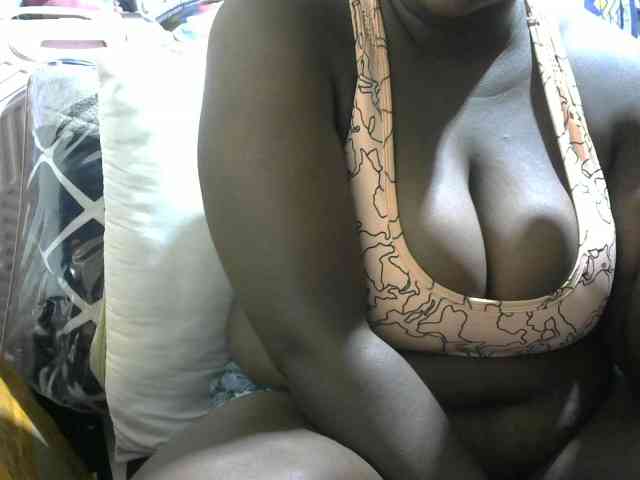 Ebony-Mistress webcam