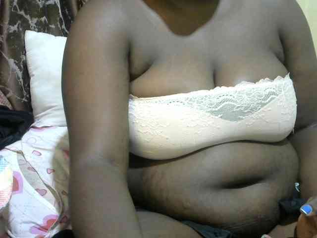 Ebony-Mistress webcam