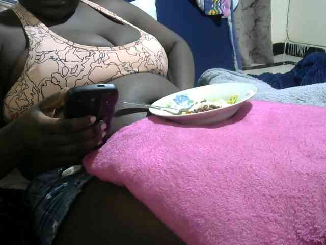 Ebony-Mistress webcam