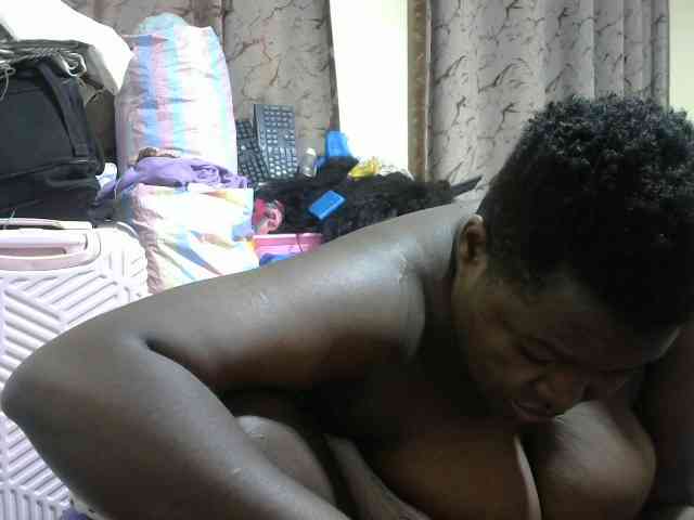 Ebony-Mistress webcam