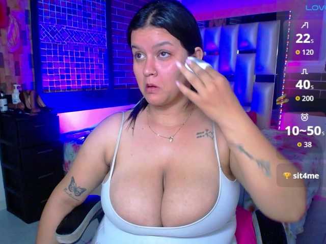KrissSweetBoobs's BongaCams show and profile