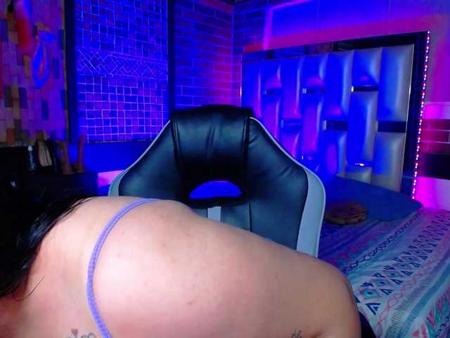 KrissSweetBoobs's BongaCams show and profile