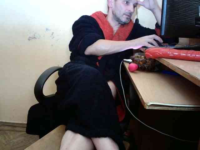 HugeFanny