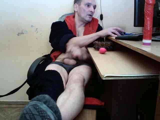 HugeFanny