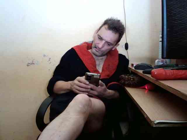 HugeFanny