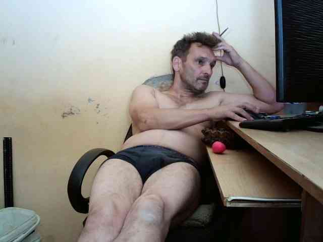 HugeFanny