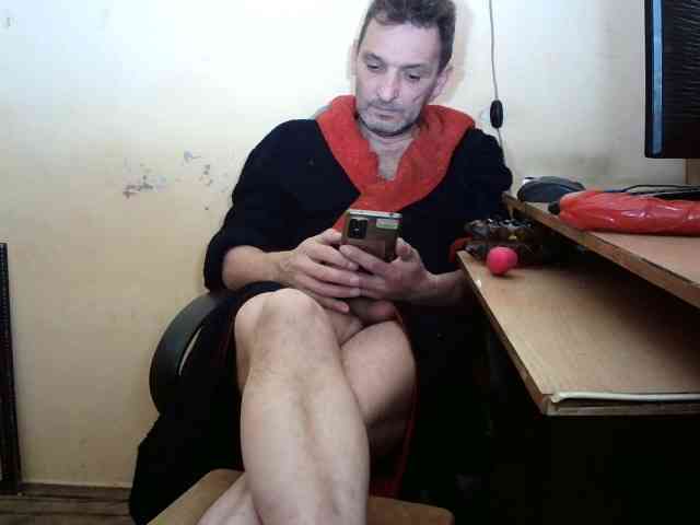 HugeFanny