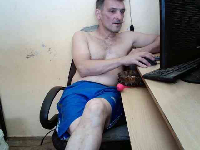 HugeFanny