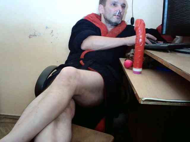 HugeFanny