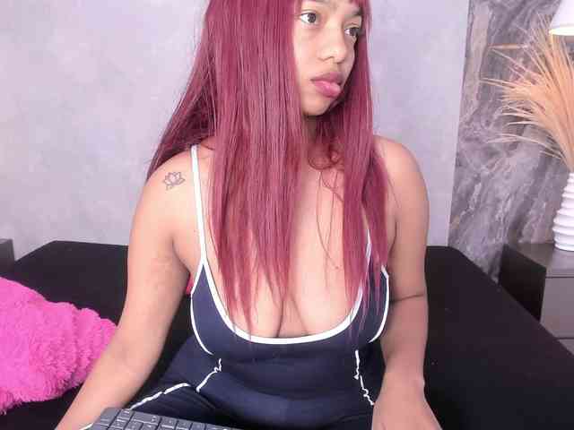 KetraWestt webcam