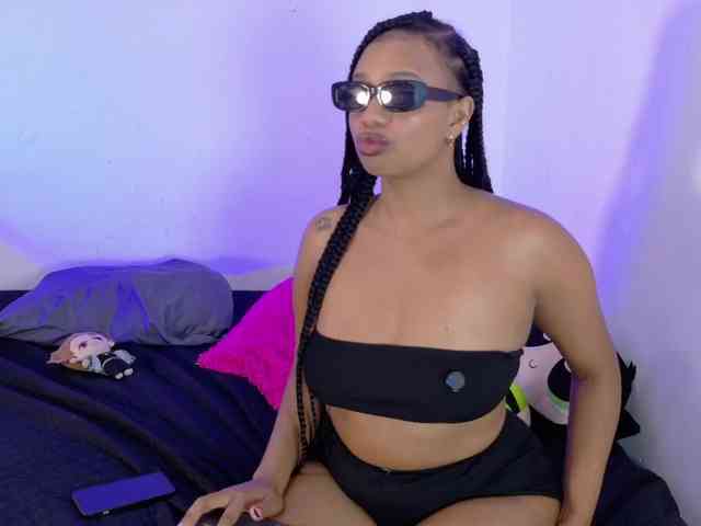 KetraWestt webcam