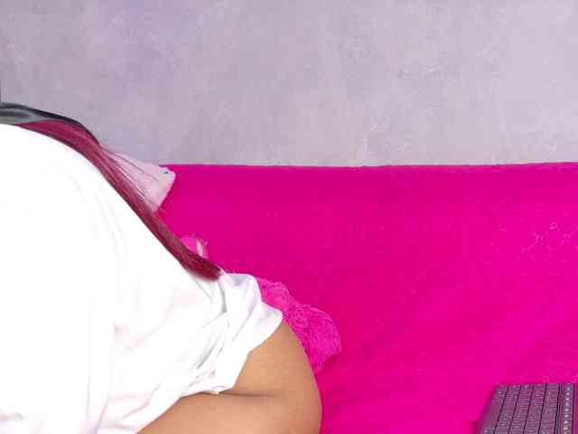 KetraWestt webcam