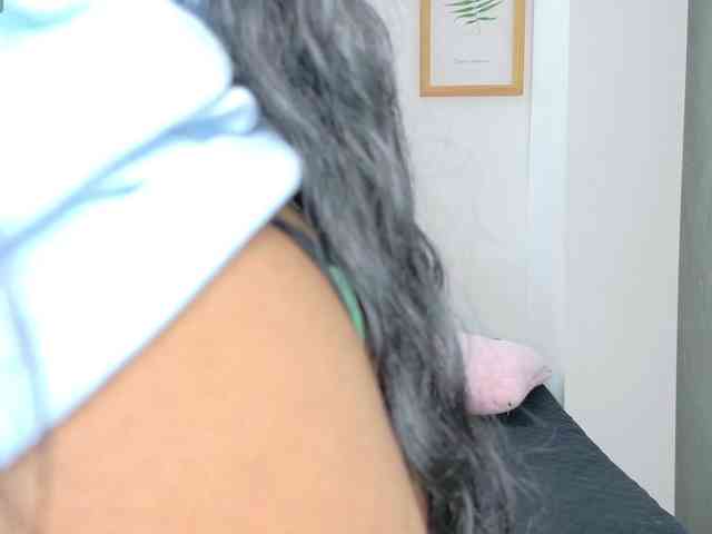 KetraWestt webcam