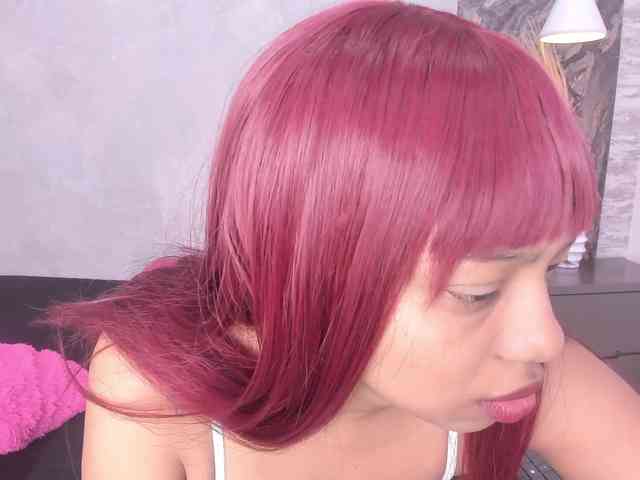 KetraWestt webcam