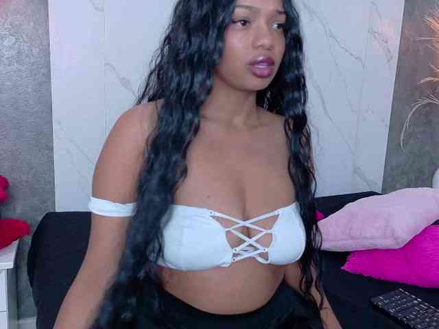 KetraWestt webcam