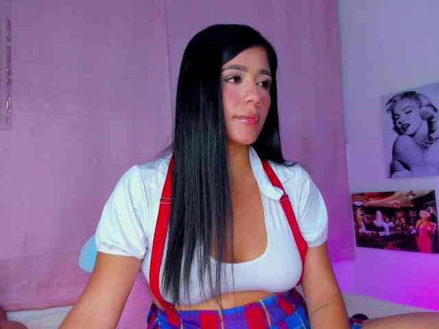 ariana111 webcam