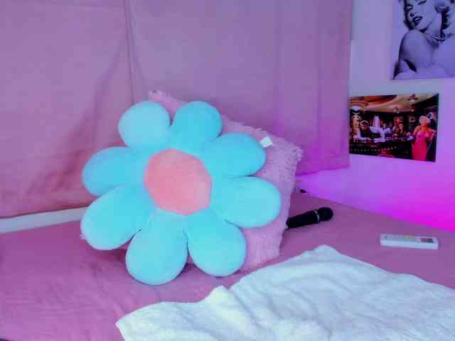 ariana111 webcam